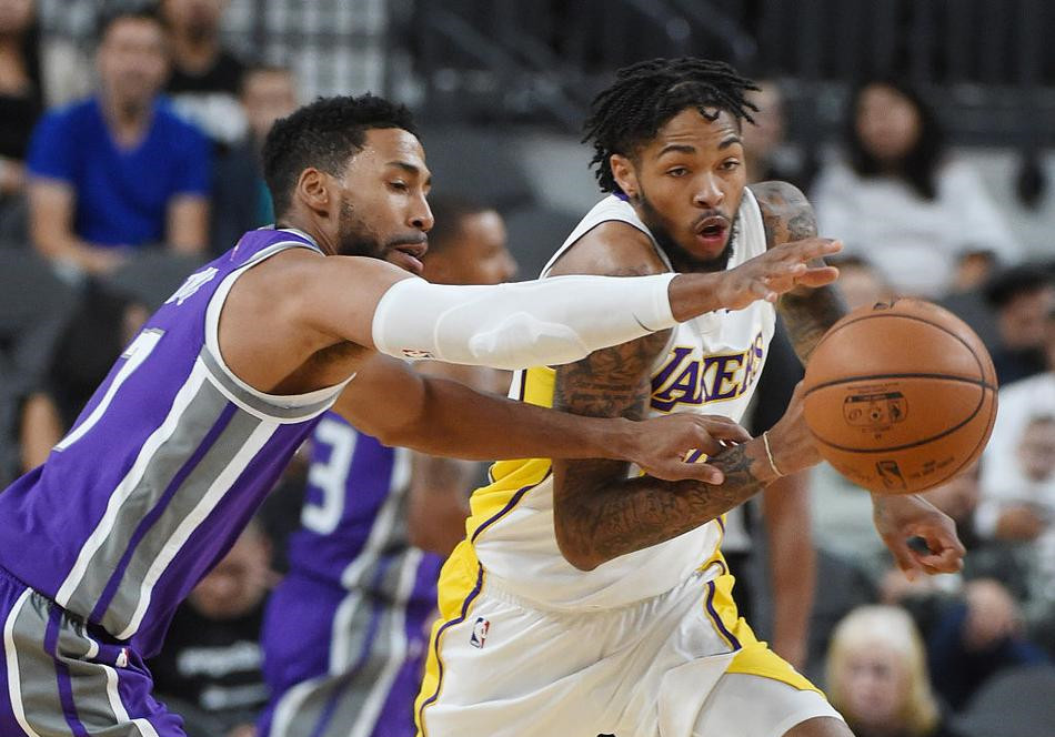  福克斯全能表现国王加时险胜开拓者止住颓势